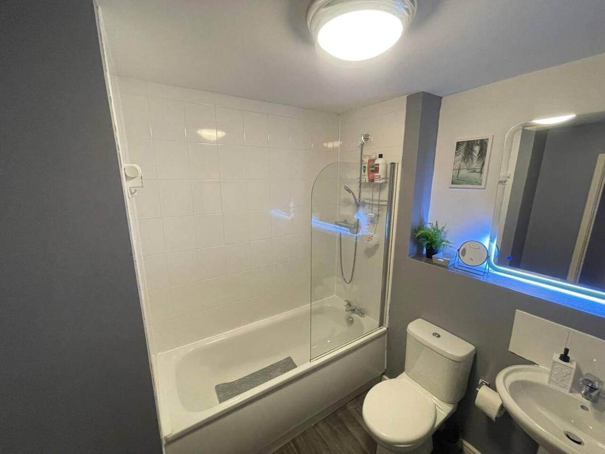 Cityfront Cosy Apt Near City Centre & Etihad Stadium, Free Parking Манчестер Экстерьер фото